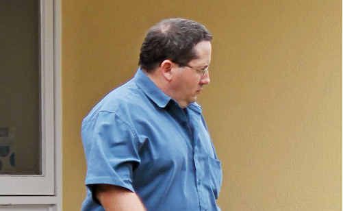 Glynn Patrick Murdoch, 40, walks free from the Warwick District Court yesterday. Glynn Patrick Murdoch, 40, walks free from the Warwick District Court yesterday.